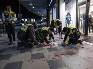 Aksi Teroris Tabrak-Tikam Warga di Israel Hingga Tewas