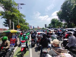 Ini Jalur Alternatif Dampak Frontage Ahmad Yani Ditutup Demo Ojol