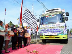 Bupati Ipuk Lepas Ekspor Buah Naga Banyuwangi ke Asia dan Eropa