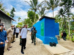 Jokowi Tinjau Sumur Pompa Hidram di Desa Oinlasi NTT