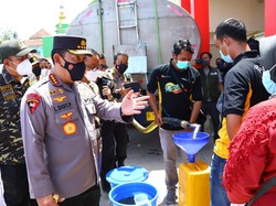 Di Soreang, Kapolri Pastikan Ketersediaan Minyak Curah-Sembako Jelang Ramadan