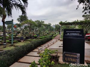 Di Karet Bivak, Dua Istri Sukarno Bertetangga