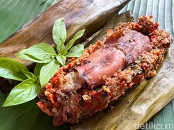 Resep Pepes Cumi Bumbu Merah yang Pedas Sedap, Bikin Nambah Nasi
