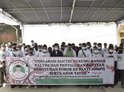 Sejumlah Mahasiswa Santri di Kaltim Dukung Ganjar Maju Pilpres 2024