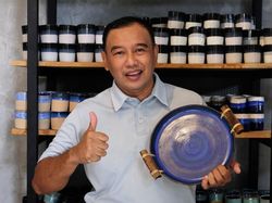 Top! Berawal dari Garasi, Keramik Asal Salatiga Laris Manis di Pasar Dunia