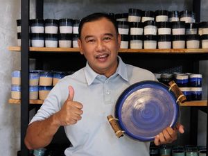 Top! Berawal dari Garasi, Keramik Asal Salatiga Laris Manis di Pasar Dunia