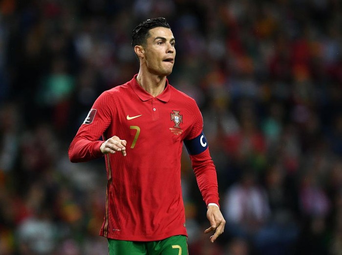 PORTO, PORTUGAL - MARCH 24:  Cristiano Ronaldo of Portugal looks on during the 2022 FIFA World Cup Qualifier knockout round play-off match between Portugal and Turkey at Estadio do Dragao on March 24, 2022 in Porto, Porto. (Photo by Octavio Passos/Getty Images)