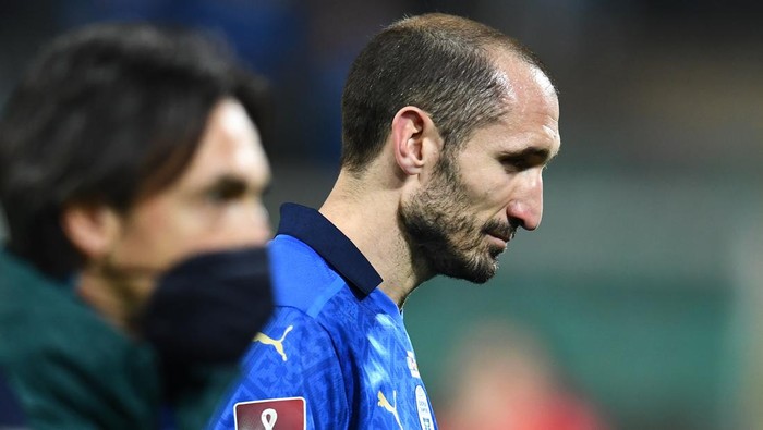 PALERMO, ITALY - MARCH 24: Giorgio Chiellini of Italy reacts at the end of  the 2022 FIFA World Cup Qualifier knockout round play-off match between Italy and North Macedonia at Stadio Comunale Renzo Barbera on March 24, 2022 in Palermo, Italy . (Photo by Claudio Villa/Getty Images)