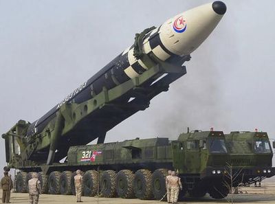 Ini Loh Rudal Hwasong-17, Senjata Korut yang Katanya Bisa Mencapai AS