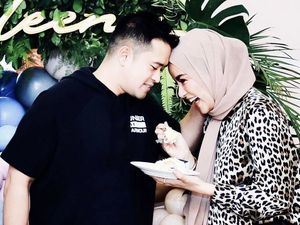 Doa Olla Ramlan untuk 2 Putrinya dan Balasan Manis dari Aufar Hutapea Doa Olla Ramlan untuk 2 Putrinya dan Balasan Manis dari Aufar Hutapea