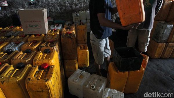 Distributor Minyak Goreng di Sleman Ini Dikerubuti Pedagang, Ada Apa?