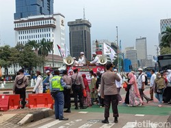 Massa Aksi PA 212 Mulai Berdatangan di Kawasan Patung Kuda