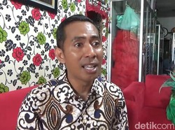 Sosok Pak Ribut yang Ternyata Sudah 19 Tahun Jadi Guru Honorer