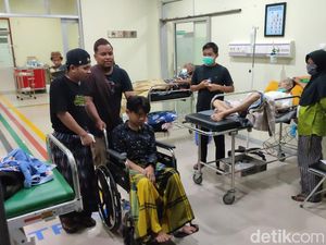 4 Santri Ciamis Terluka Akibat Jembatan Gantung Putus 4 Santri Ciamis Terluka Akibat Jembatan Gantung Putus