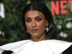 Jonathan Bailey dan Simone Ashley Buka-bukaan soal Adegan Seks di Bridgerton 2