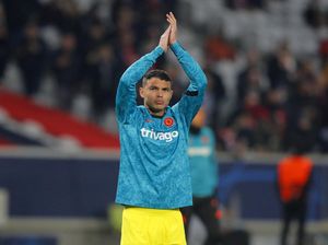 Thiago Silva Mau Tiru Maldini: Main Sampai Umur 41 Tahun