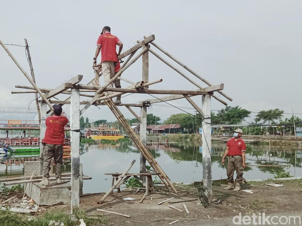 Bangunan Liar di Tepi Rawa Jombor Klaten Disapu Bersih Mulai Hari Ini