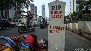 Zombie Hingga Pocong Ikut Aksi Selamatkan Bumi di Jakarta