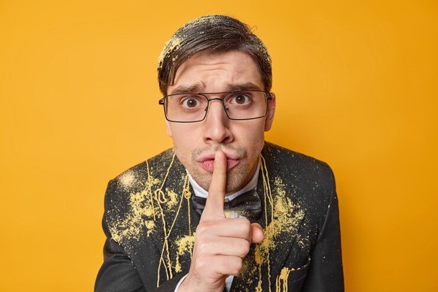 Aries dan tiga zodiak yang buruk dalam membuat kejutan / Foto: freepik @wayhomestudio Aries dan tiga zodiak yang buruk dalam membuat kejutan