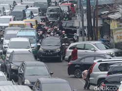 Macet Kembali Kepung Bandung Efek Gage Disetop
