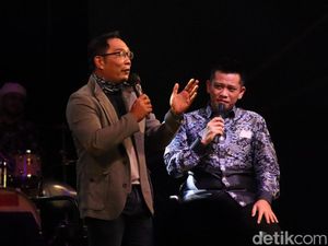 Ridwan Kamil Dorong Kepala Daerah di Jabar Lebih Interaktif di Medsos Ridwan Kamil Dorong Kepala Daerah di Jabar Lebih Interaktif di Medsos