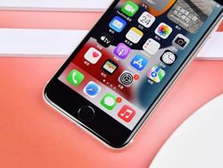 Smartphone Layar Kecil Kian Pudar, iPhone SE 2022 Tak Membantu