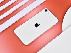 Harga Sama, Mending iPhone SE 2022 atau iPhone 11?