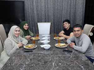 Keseruan Putra Siregar Saat Makan Bareng Atta-Aurel hingga Ria Ricis
