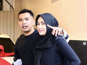 Istri Putra Siregar Tegas Balas Chandrika Chika: Jangan Libatkan Suami Saya! Istri Putra Siregar Tegas Balas Chandrika Chika: Jangan Libatkan Suami Saya!