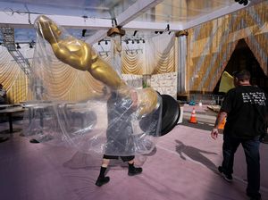 Melihat Kesibukan Persiapan Jelang Oscar 2022