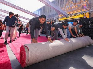 Suasana Persiapan Oscar 2022 yang Digelar di Dolby Theatre Hollywood