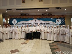 Wagub Emil Dardak Lantik Ipong Jadi Ketua IPHI Ponorogo, Ini Harapannya