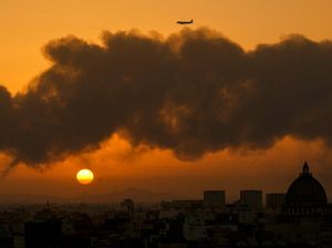 Ngeri! Wartawan Yaman Tewas Akibat Ledakan Bom di Mobilnya