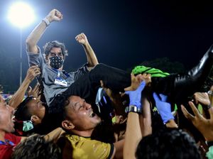 Rekor Three Peat Stefano Teco Cugurra di Liga 1