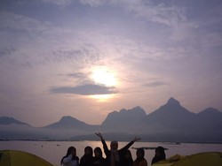 Wisata Alam Purwakarta yang Eksotis Ini Bernama Tanjung Putri