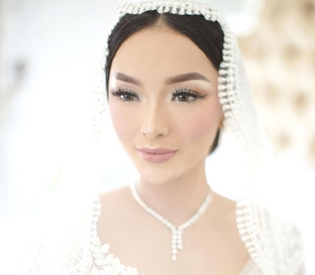 makeup artist andalan para selebriti papan atas Indonesia