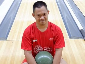 Adi, Alumni IPB Down Syndrome Peraih Medali Atletik, Hingga Bowling Adi, Alumni IPB Down Syndrome Peraih Medali Atletik, Hingga Bowling