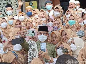 Saat Anies Bicara Konsep Zero Run Off Lagi, Air Dimasukkan ke Tanah Saat Anies Bicara Konsep Zero Run Off Lagi, Air Dimasukkan ke Tanah