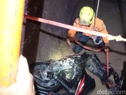 Pemotor yang Tercebur Galian Proyek di Madiun: Mohon Pemkot Perhatiannya