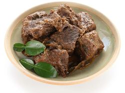 Kontroversi yang Mengiringi Kepopuleran Rendang sebagai Makanan Terenak di Dunia