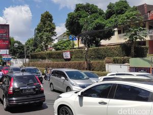 Suasana Bandung Hari Ini: Jalanan Padat, Tempat Publik Ramai