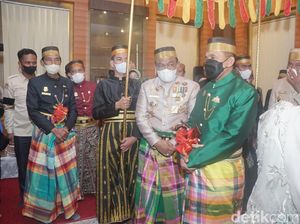 Pangdam Hasanuddin Diberi Nama Bangsawan Bugis, Cucu Raja Bone ke-32 Pangdam Hasanuddin Diberi Nama Bangsawan Bugis, Cucu Raja Bone ke-32