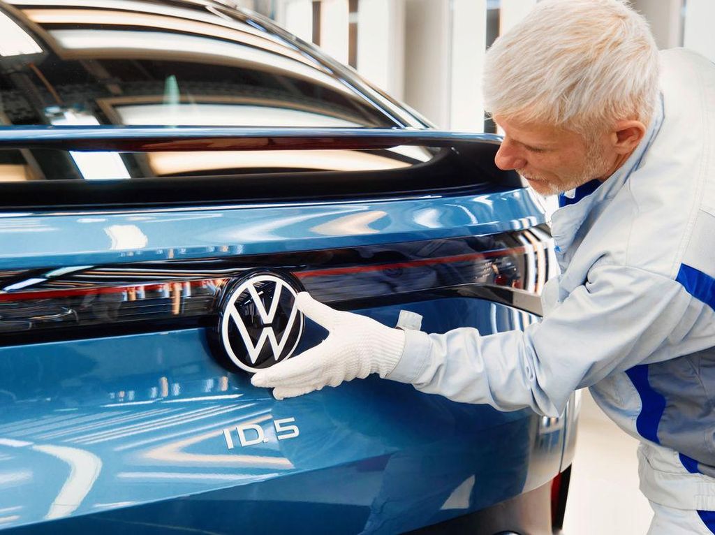 Konflik Ukraina Bikin Volkswagen Undur Peluncuran Mobil, Ini Akar Masalahnya