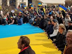 Protes Invasi Rusia ke Ukraina, Warga Slavutych Turun ke Jalan
