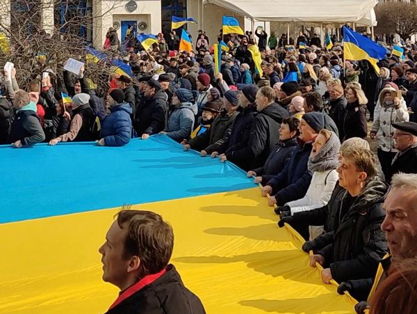 Protes Invasi Rusia ke Ukraina, Warga Slavutych Turun ke Jalan