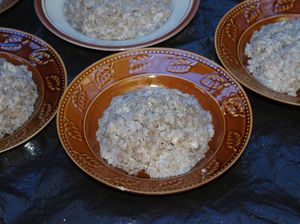 Bukan Papeda, Ini Sinole Olahan Sagu khas dari Papua Bukan Papeda, Ini Sinole Olahan Sagu khas dari Papua