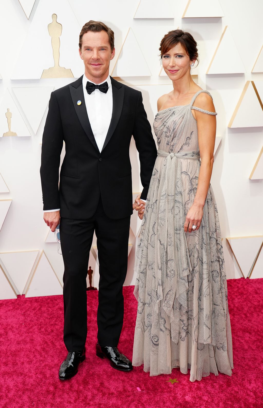 HOLLYWOOD, CALIFORNIA - MARCH 27: (L-R) Benedict Cumberbatch and Sophie Hunter attend the 94th Annual Academy Awards at Hollywood and Highland on March 27, 2022 in Hollywood, California. (Photo by Jeff Kravitz/FilmMagic)