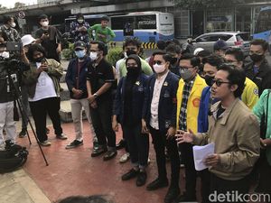 Aksi Mahasiswa Tolak Penundaan Pemilu 2024 Aksi Mahasiswa Tolak Penundaan Pemilu 2024