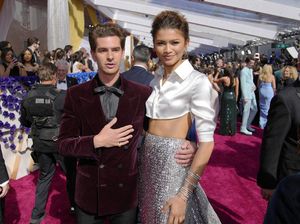 Maaf Tom Holland, Zendaya Pilih Andrew Garfield di Oscar 2022