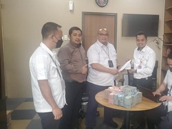 Reza Arap Serahkan Duit Rp 950 Juta dari Doni Salmanan ke Bareskrim